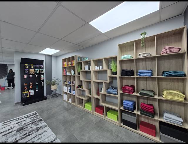 650M² OFFICE FOR SALE IN SUNNINGHILL